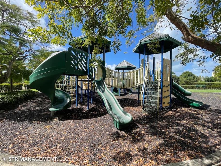 Upscale Condo At Aquatika Beach & Vacation Villas Loiza Exterior photo